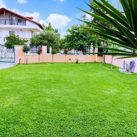 Private Paradise In *