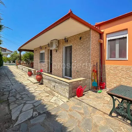 Private Paradise In Nikiti (Sithonia)