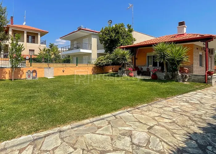 Private Paradise In *